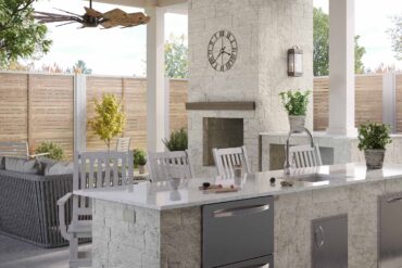 Transitional Outdoor Living P250098 129 P560003 020 WEB