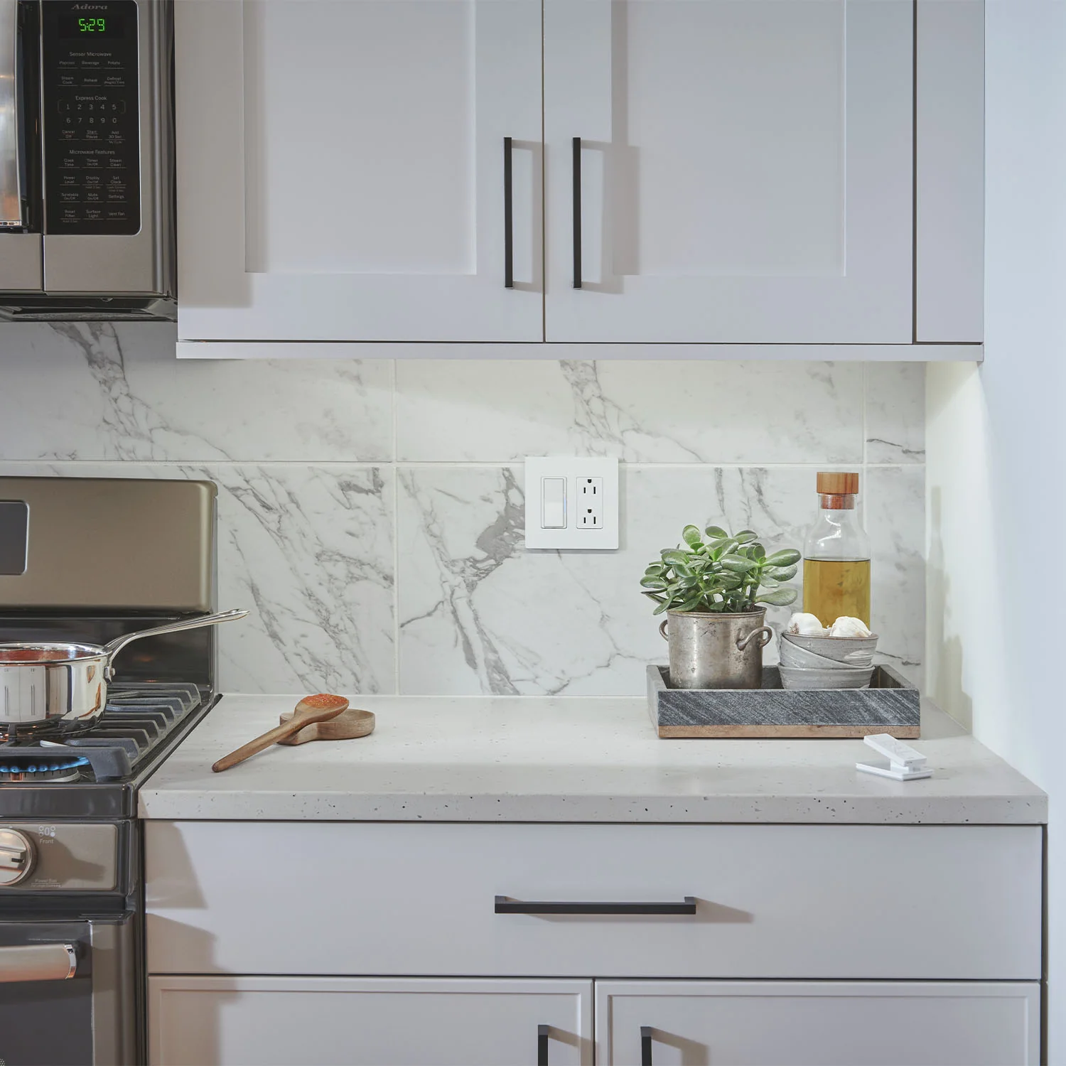 DVRF 5NE WH dimmer 11